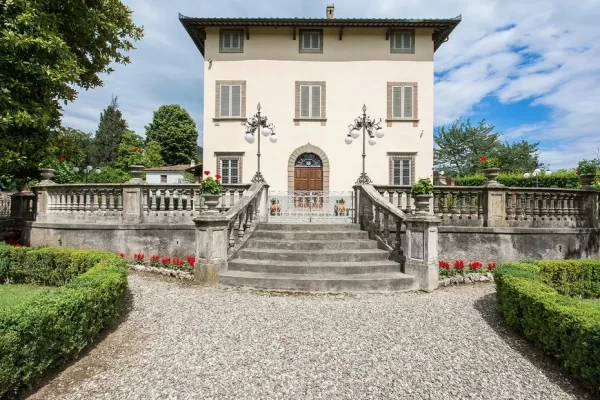 house in Lucca