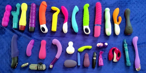 Vibrators For Beginners: How To Choose Them & Where To Buy Them