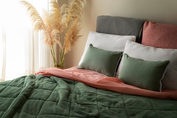 Mulberry silk sheets for king-sized beds